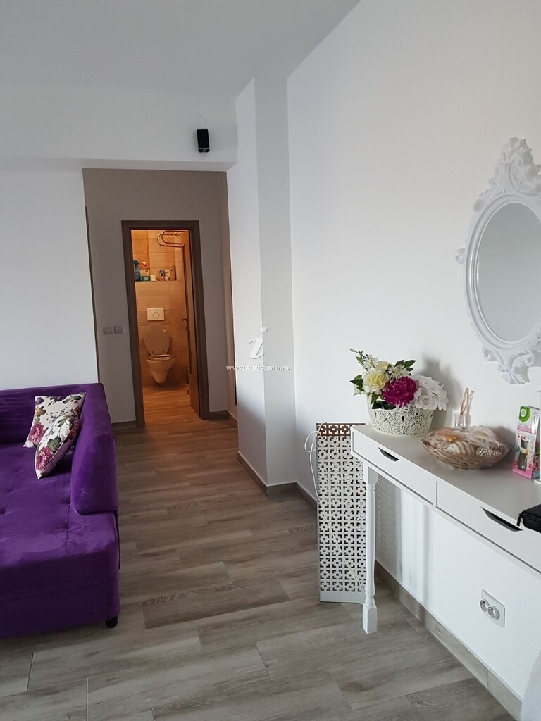 Apartament Andy la 30 metri de plajă