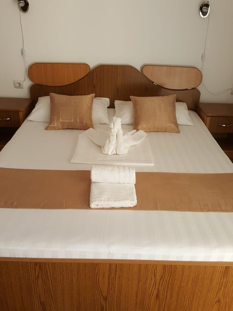 Camere de închiriat Timona