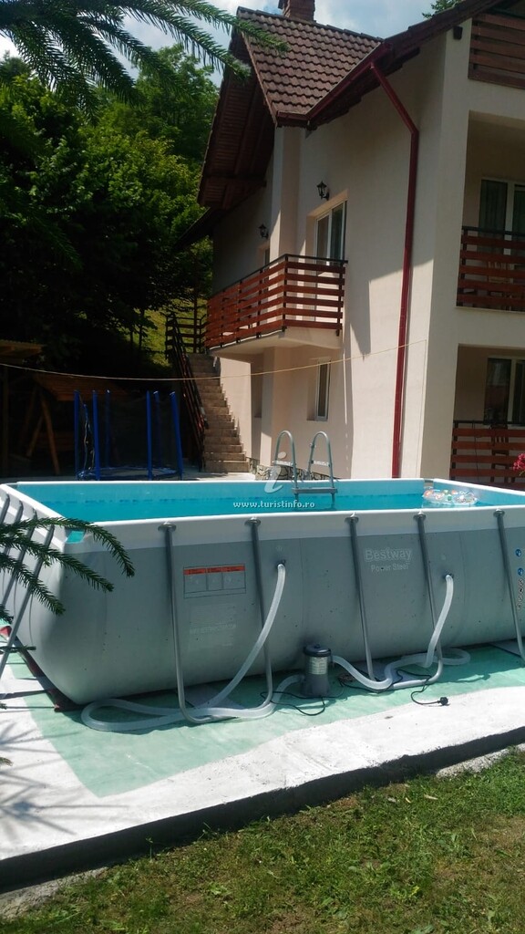 Vila Cris