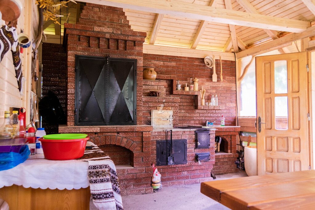 Casa Mioritică