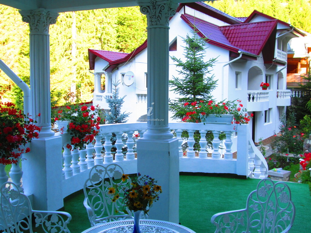 Casa Alba