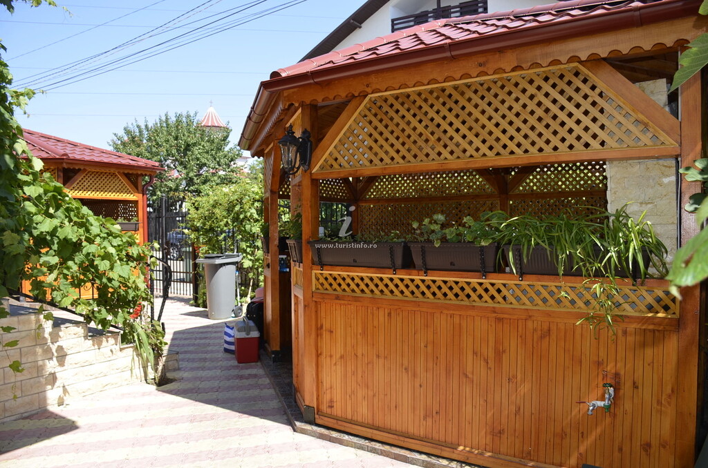 Vila Sarofin