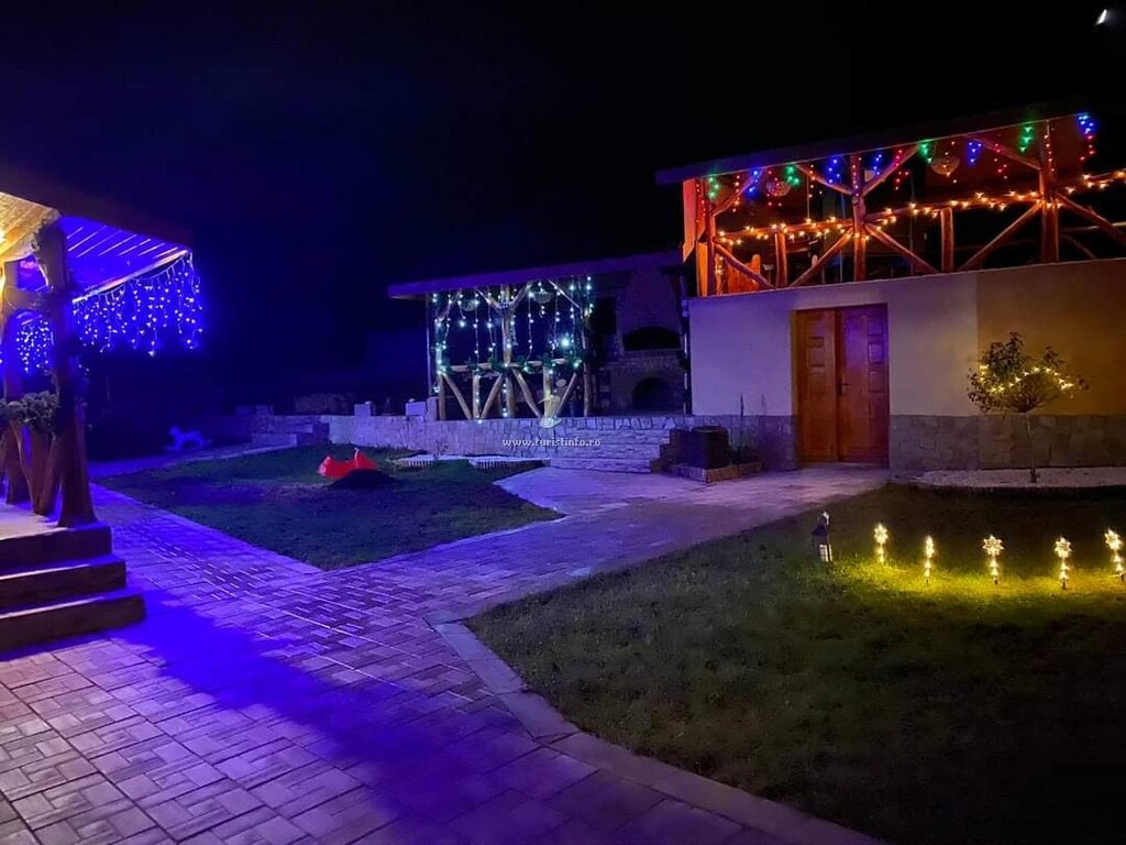 Pensiunea Agroturistică La Tușa Dușa