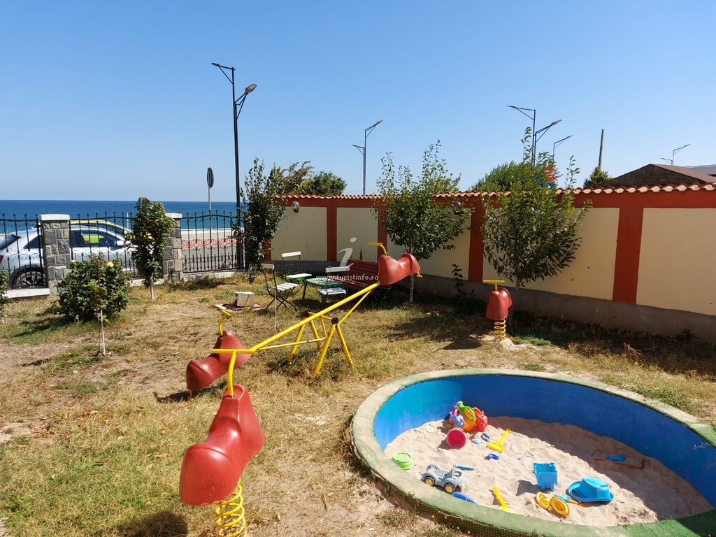 Vila Patricia și Alexandra
