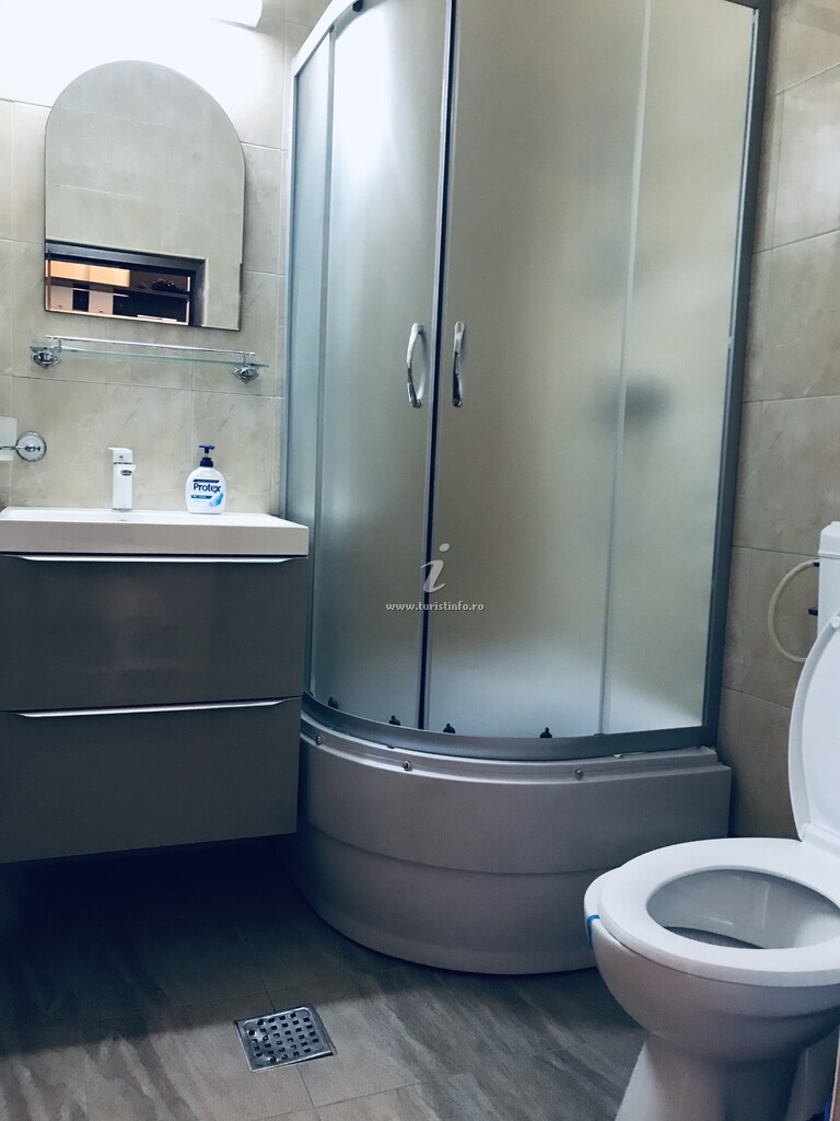 Pensiunea Pinul Negru 2