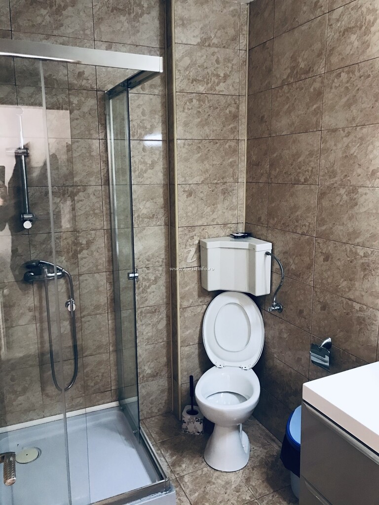 Pensiunea Pinul Negru 2