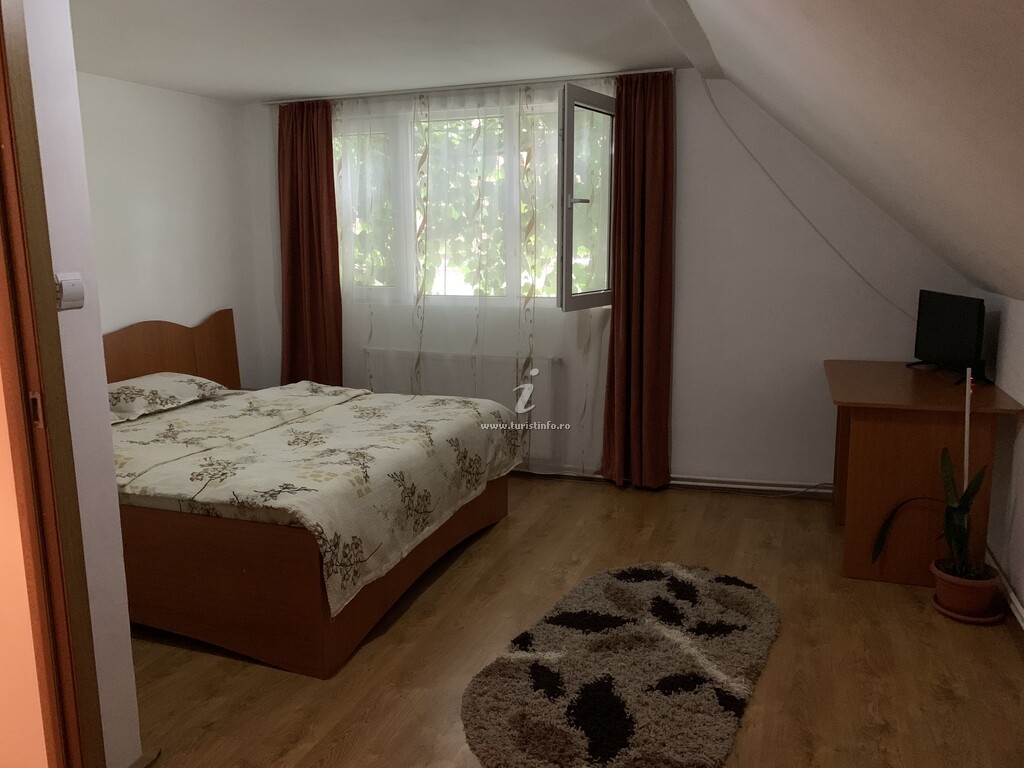 Camere de închiriat Casa Mari