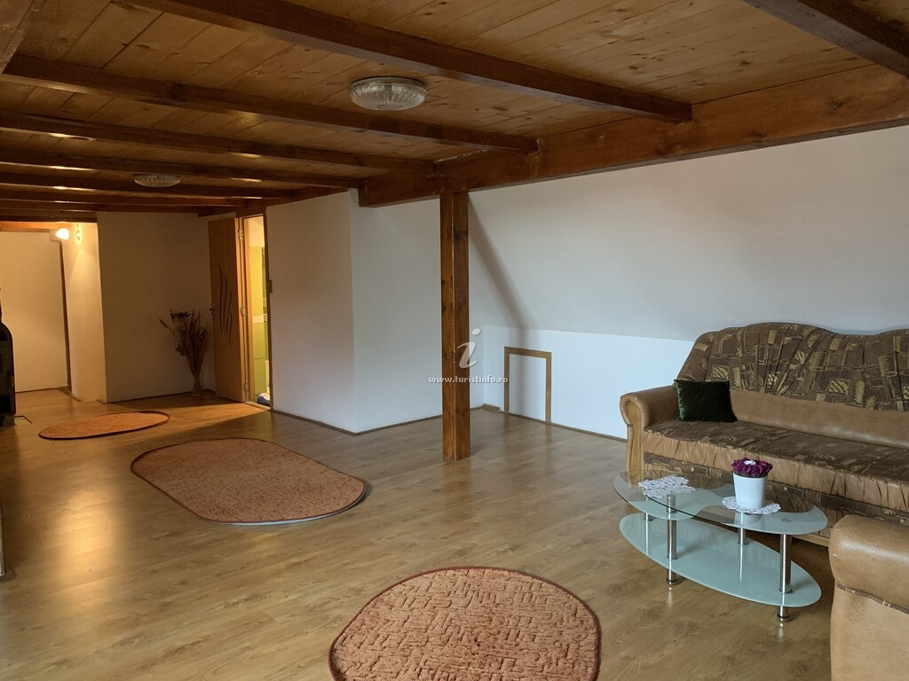 Camere de închiriat Casa Mari