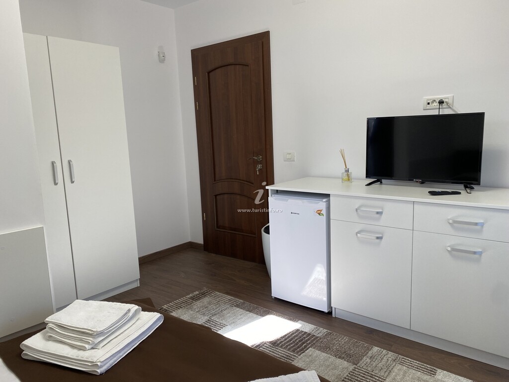 Casa Raiul Munților